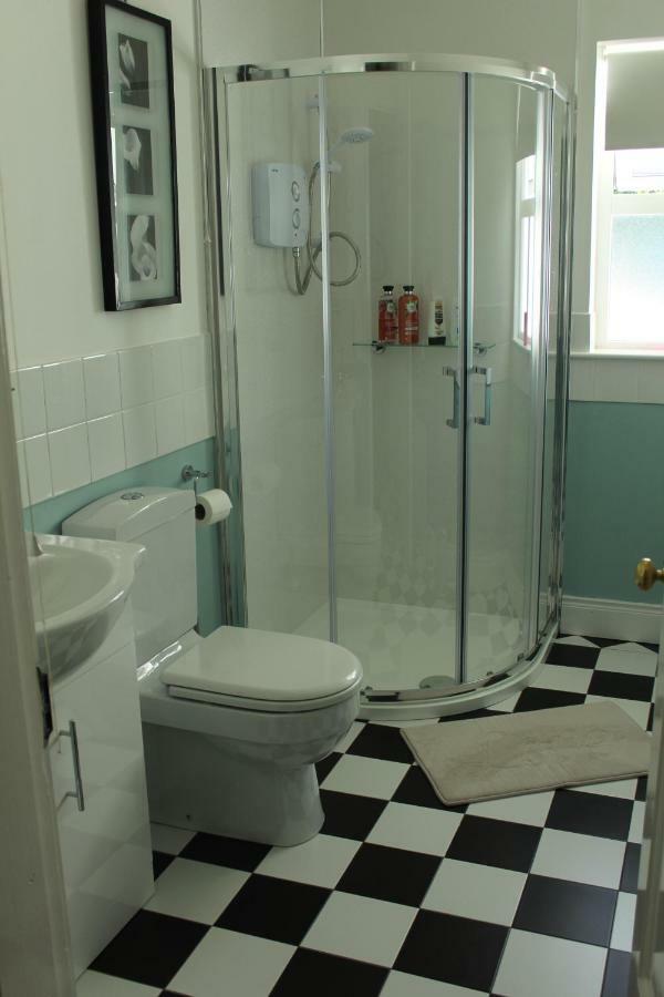 Bunlin Heights Self Catering Studio Milford Exterior foto