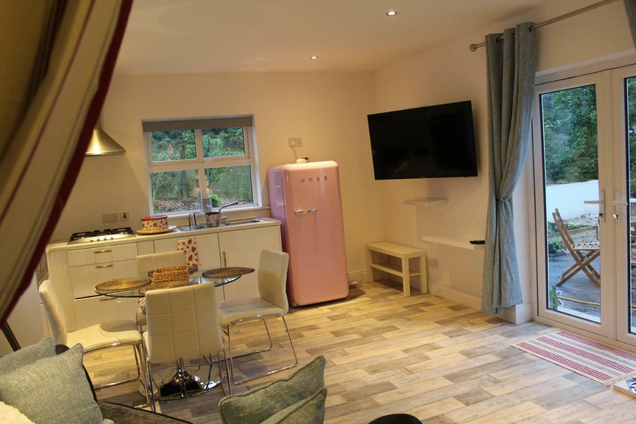 Bunlin Heights Self Catering Studio Milford Exterior foto